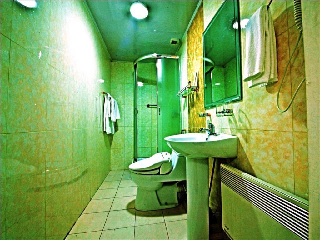 Kaiser Hotel Ulaanbaatar Bagian luar foto